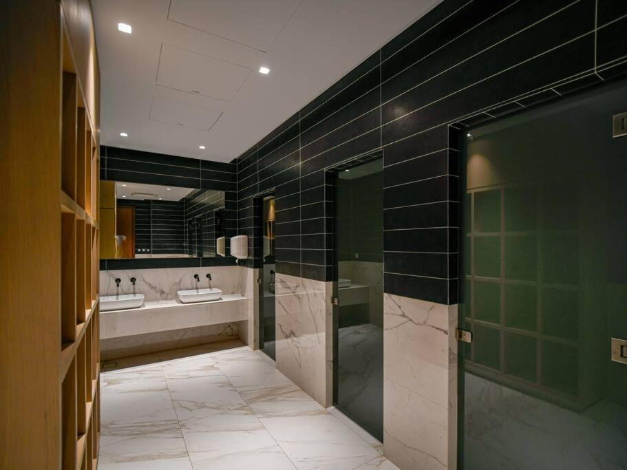 Marina View Luxury Studio